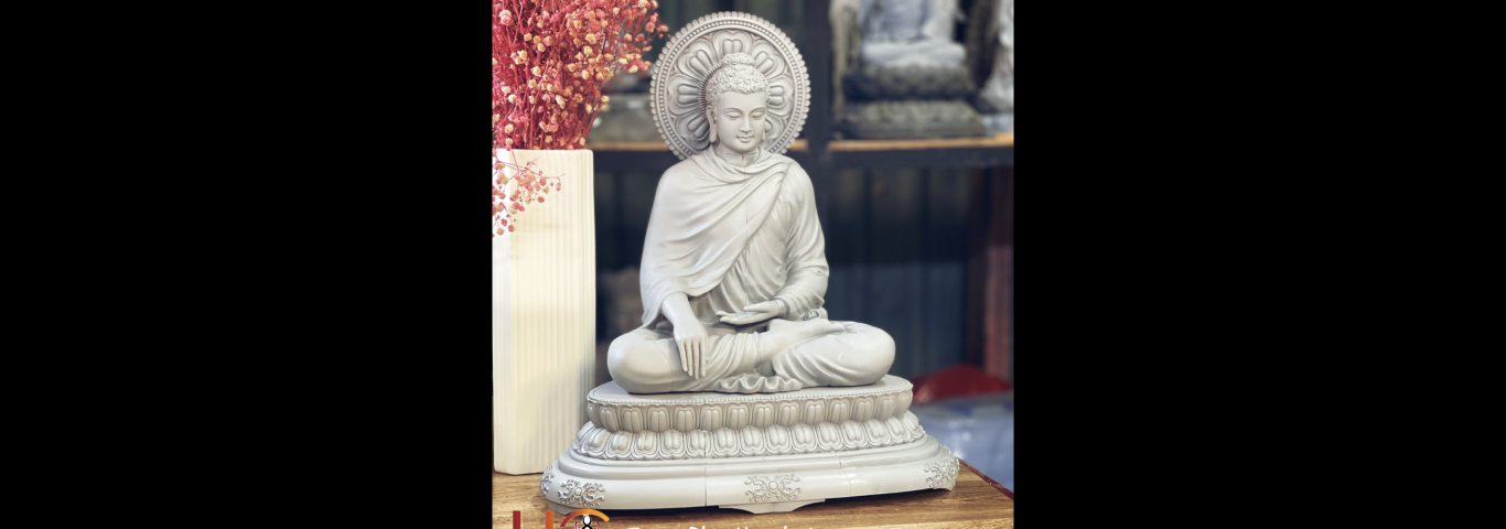 Tượng Phật Bổn Sư Thích Ca Ấn Xúc Địa - Sáng Tác Điêu Khắc : M.r Huỳnh Như Ý chủ xưởng Sản Xuất Tượn